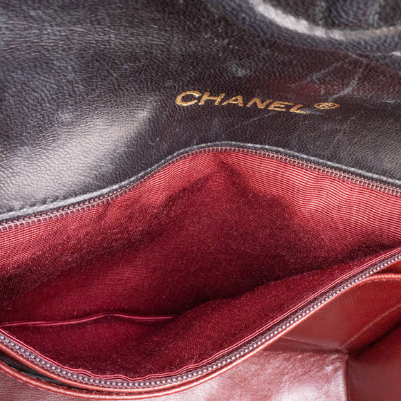 Chanel Matelasse Black Chain Shoulder Bag, Lambskin Leather, Women's, Black, ... - Picture 15 of 16